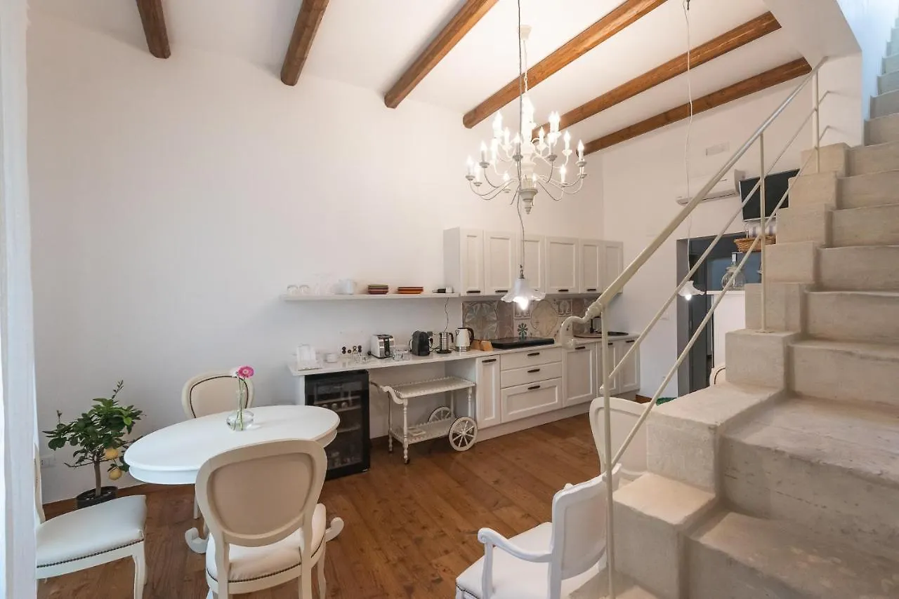 Le Nicchie Luxury Rooms Lecce