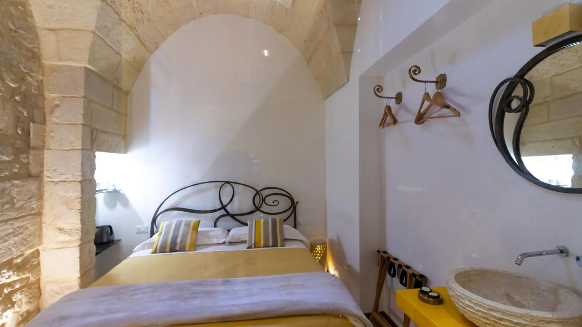 ** Bed & Breakfast Le Nicchie Luxury Rooms Lecce Italy
