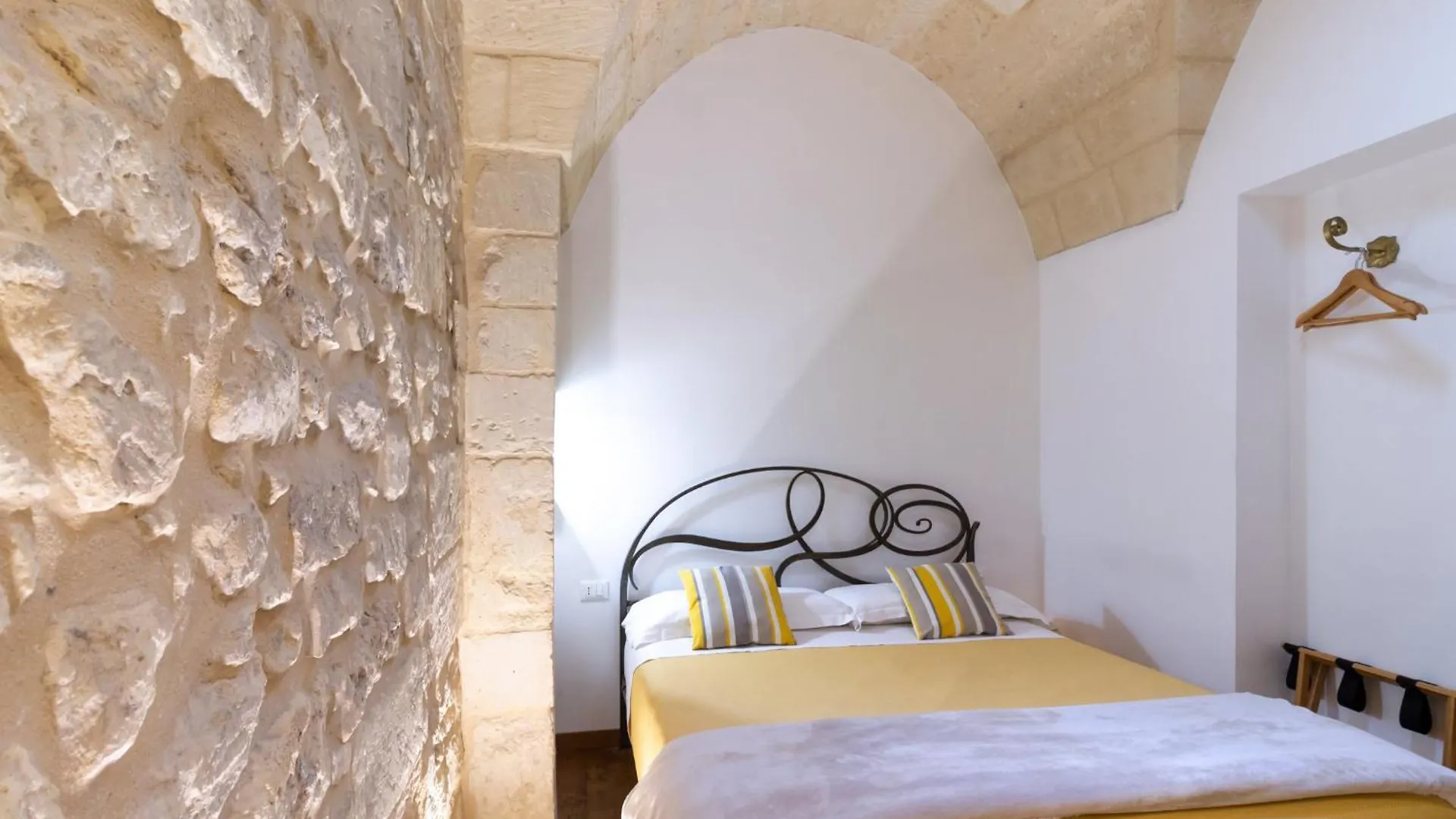 ** Bed & Breakfast Le Nicchie Luxury Rooms Lecce Italy